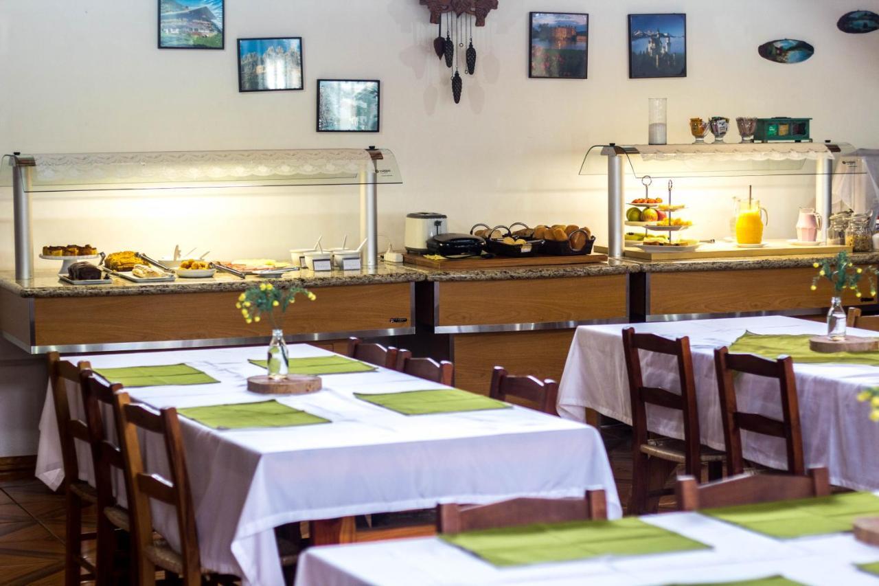Hotel Vila Dos Alpes Treze Tílias Dış mekan fotoğraf