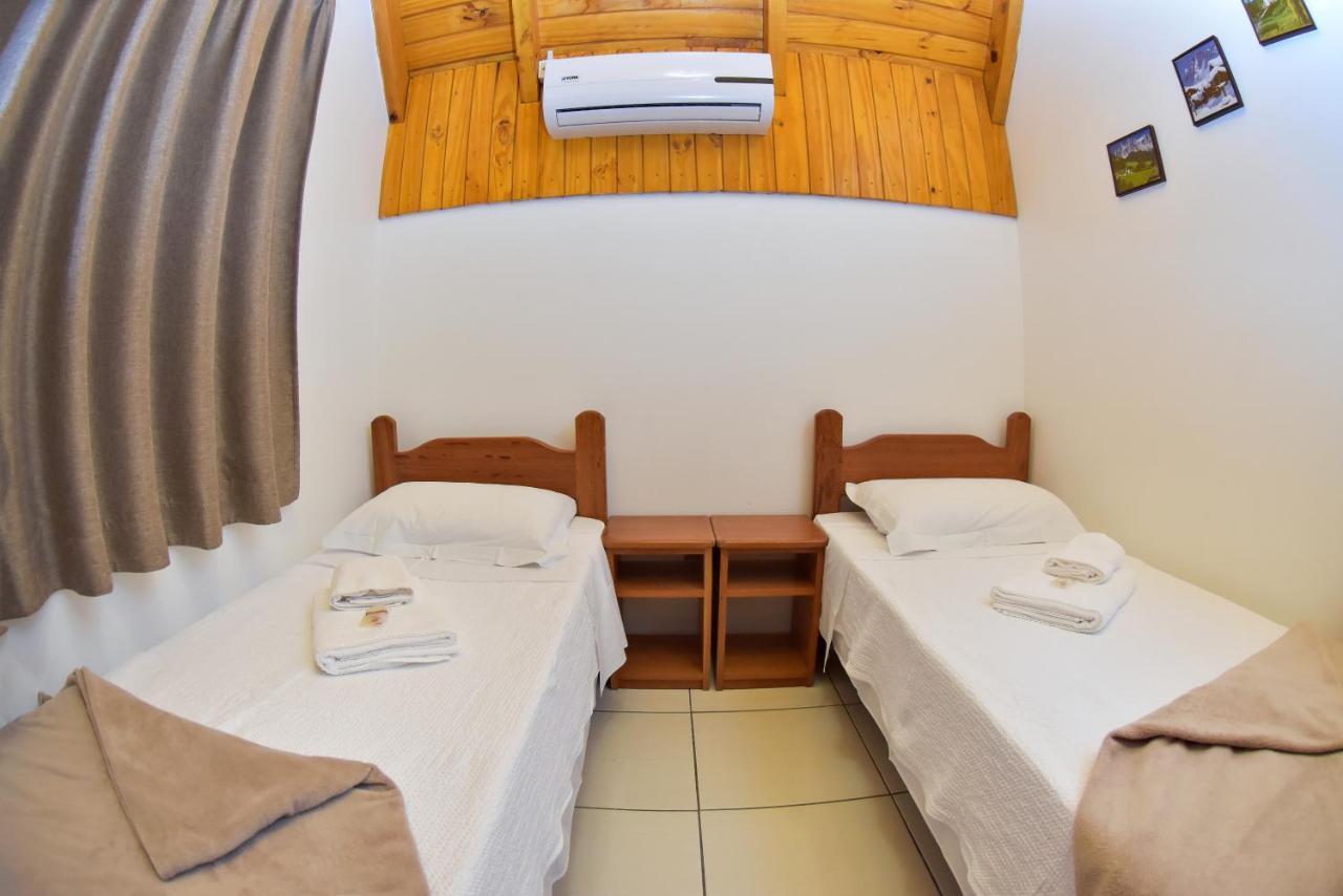 Hotel Vila Dos Alpes Treze Tílias Dış mekan fotoğraf