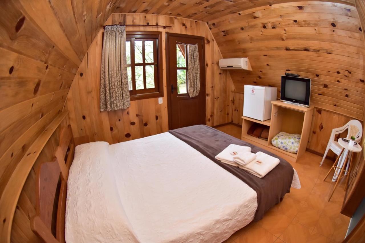 Hotel Vila Dos Alpes Treze Tílias Dış mekan fotoğraf